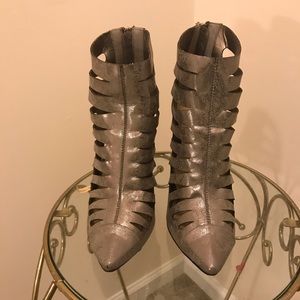 Cute Metallic GREY Ankle Boot